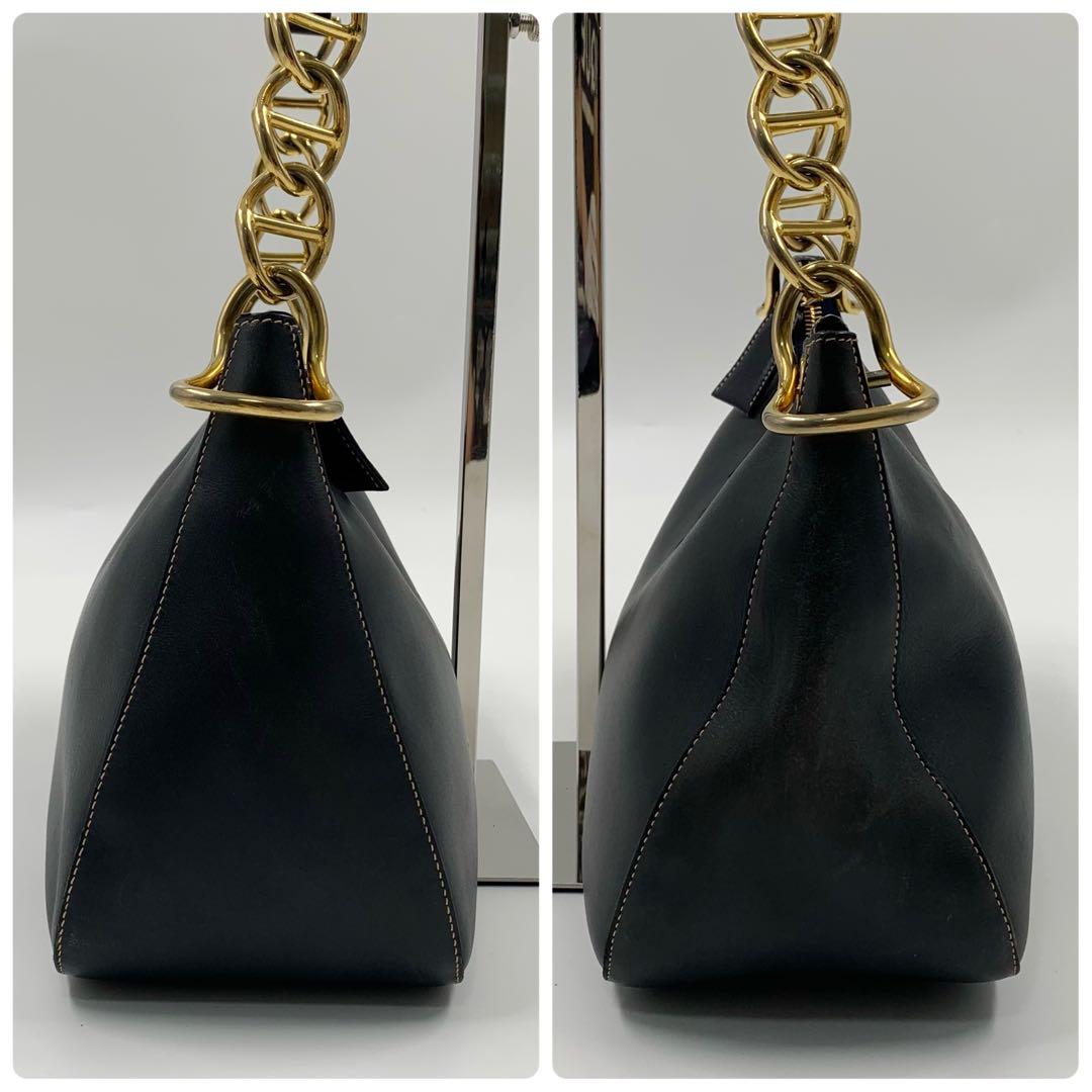 【✨美品✨】プラダ ワンショルダーバッグ ゴールドチェーン レザー ブラック