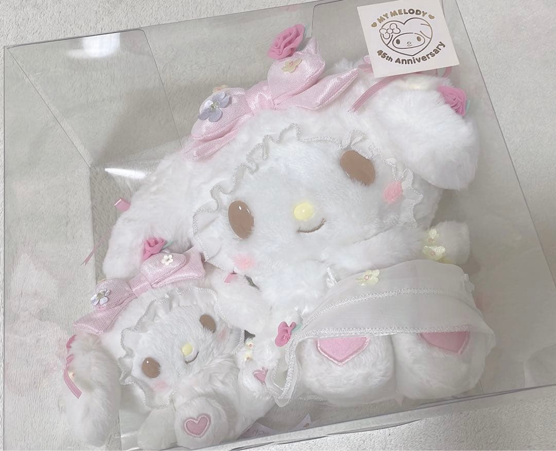 美品】マイメロディ 45周年 バースデイドール ぬいぐるみ マスコット