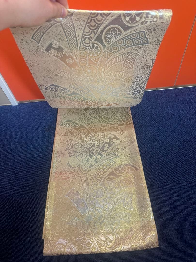 2662袋帯 古代彫金紋 西陣織 金糸 高級上質上品 約440cm 未使用