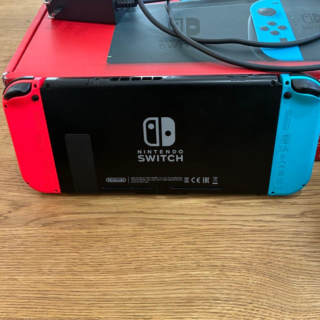 ヒロ様◯NintendoSwitch 本体 ネオンブルー/ネオンレッド