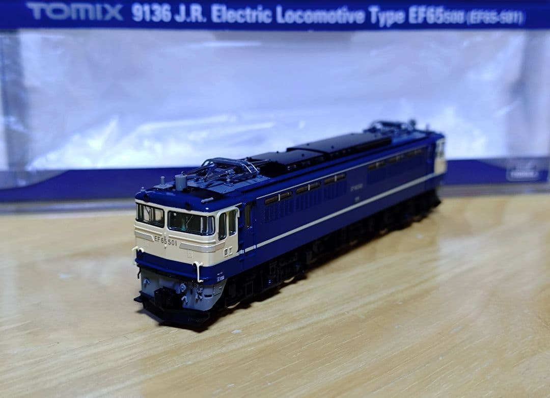 TOMIX 9136 JR EF65 500形電気機関車(501号機) - メルカリ