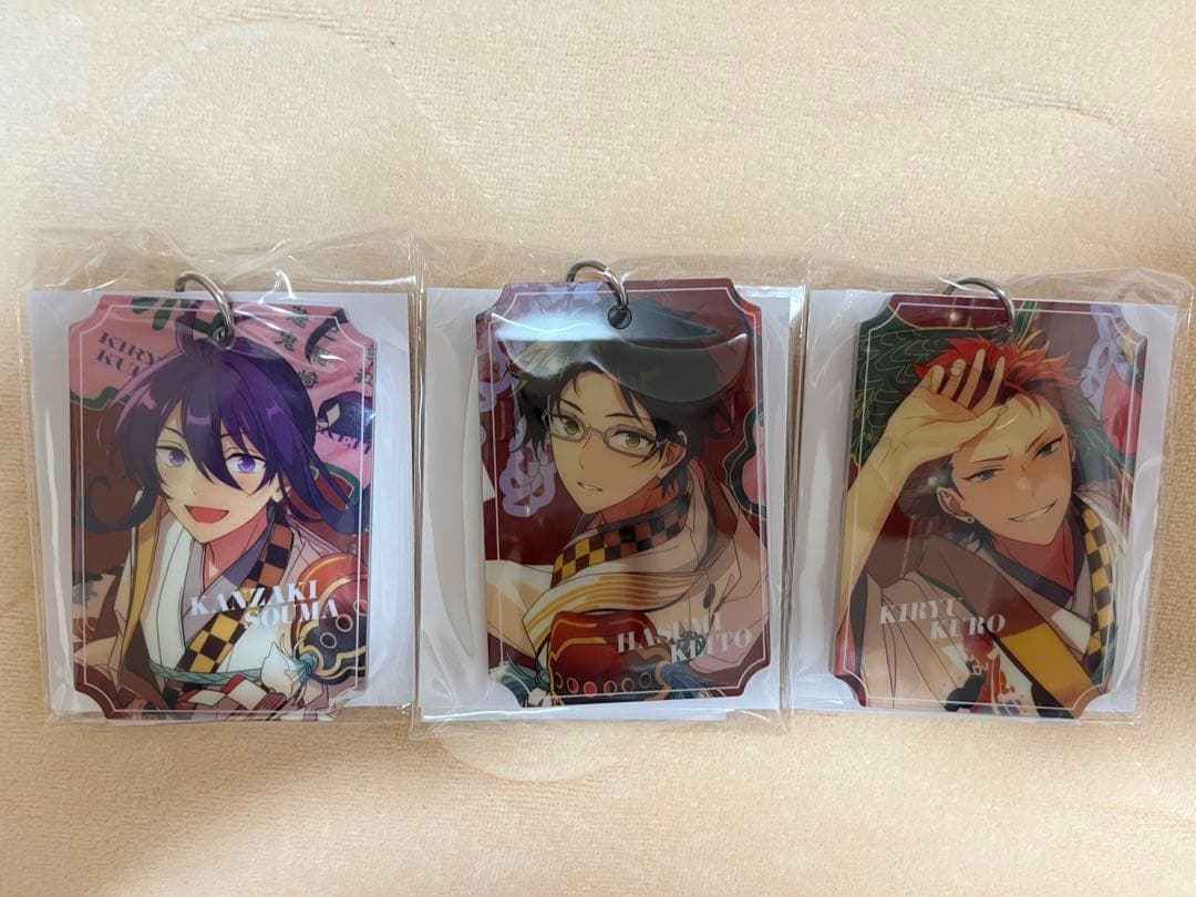 あんスタ trip ラゲッジチャーム 紅月 蓮巳敬人 鬼龍紅郎 神崎颯馬