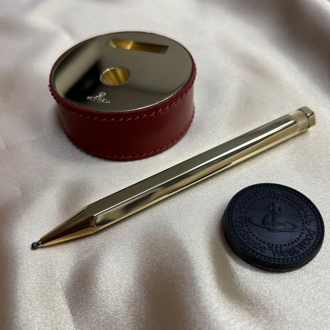 Vivienne Westwood (ヴィヴィアン) BRASS ペンスタンド Vivienne Westwood (ヴィヴィアン) BRASS ペンスタンド