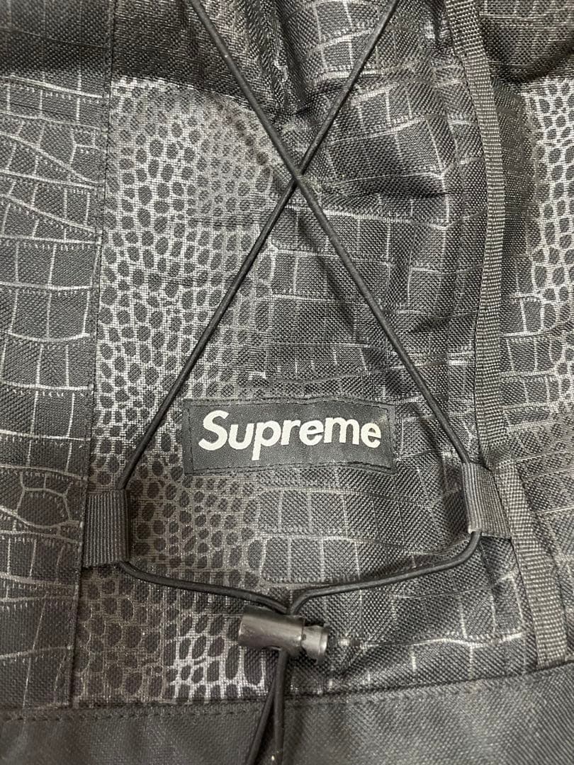 Supreme クロコダイル柄　ブラックリュック