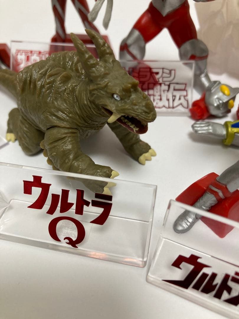 ガシャポン HGX 円谷プロ 壱 弐 参 フルコンプセット タイラント