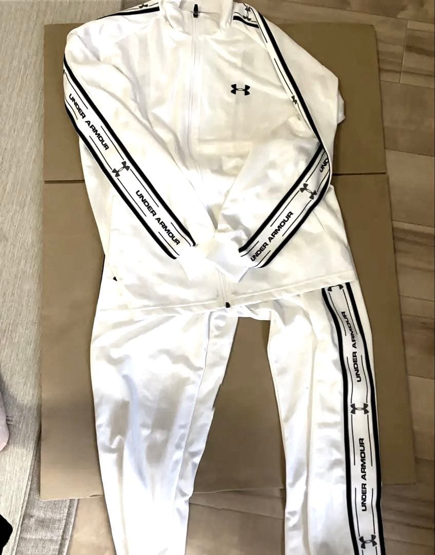 江戸ガラス 型吹きガラス あわび型皿 黄色 ギヤマン ビードロ 和ガラス