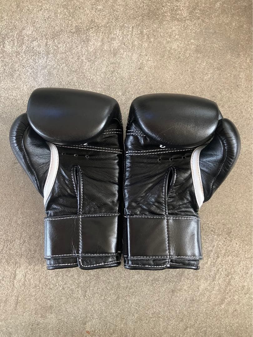 winning ウィニングボクシンググローブ ブラック 8オンス MS-200B