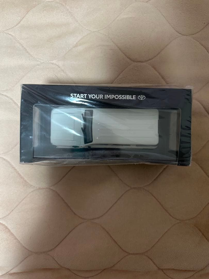 ランクル70 サンプルカラーミニカー