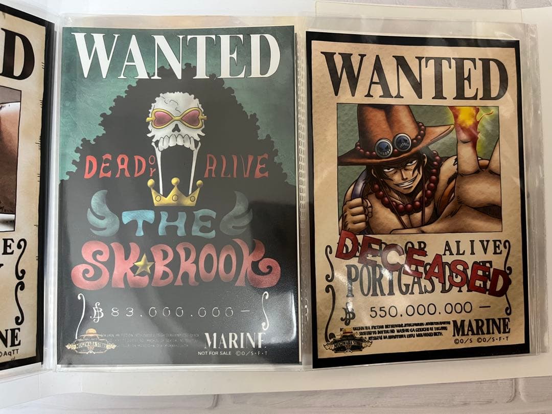 ONE PIECEグッズ クリアファイル 限定シール 手配書まとめ販売 ルフィ