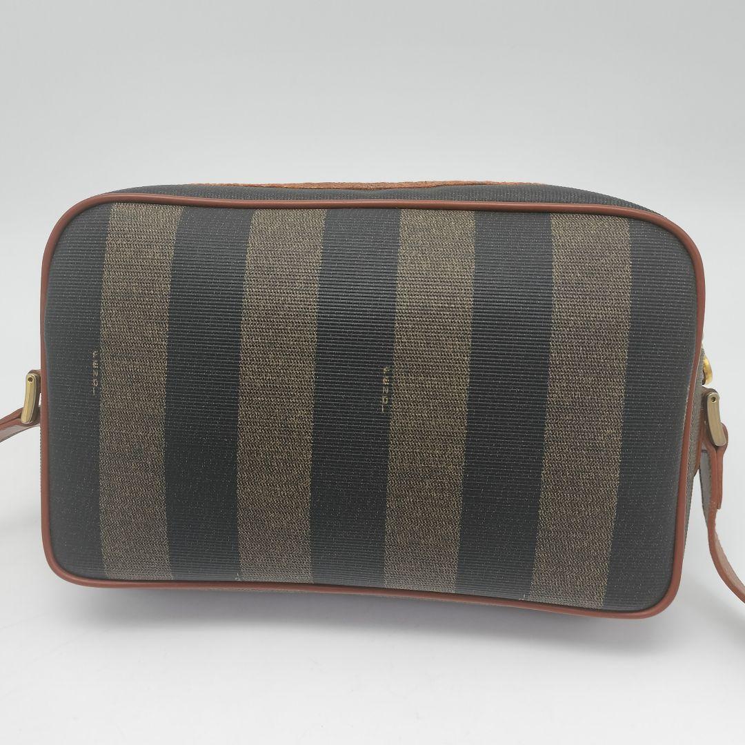 極美品✨フェンディ　ショルダーバッグ