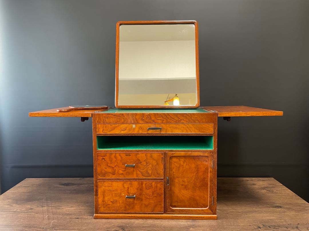 高級　漆塗り　化粧箱　鏡台　お直し