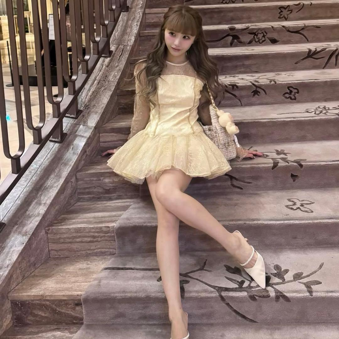 Treat Ürself dollish lace dress