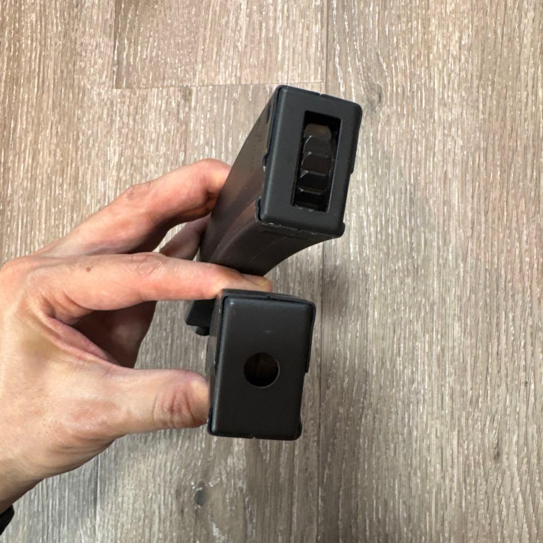 【nr15110707さん専用】東京マルH&K MP5 RASバッテリー充電器付