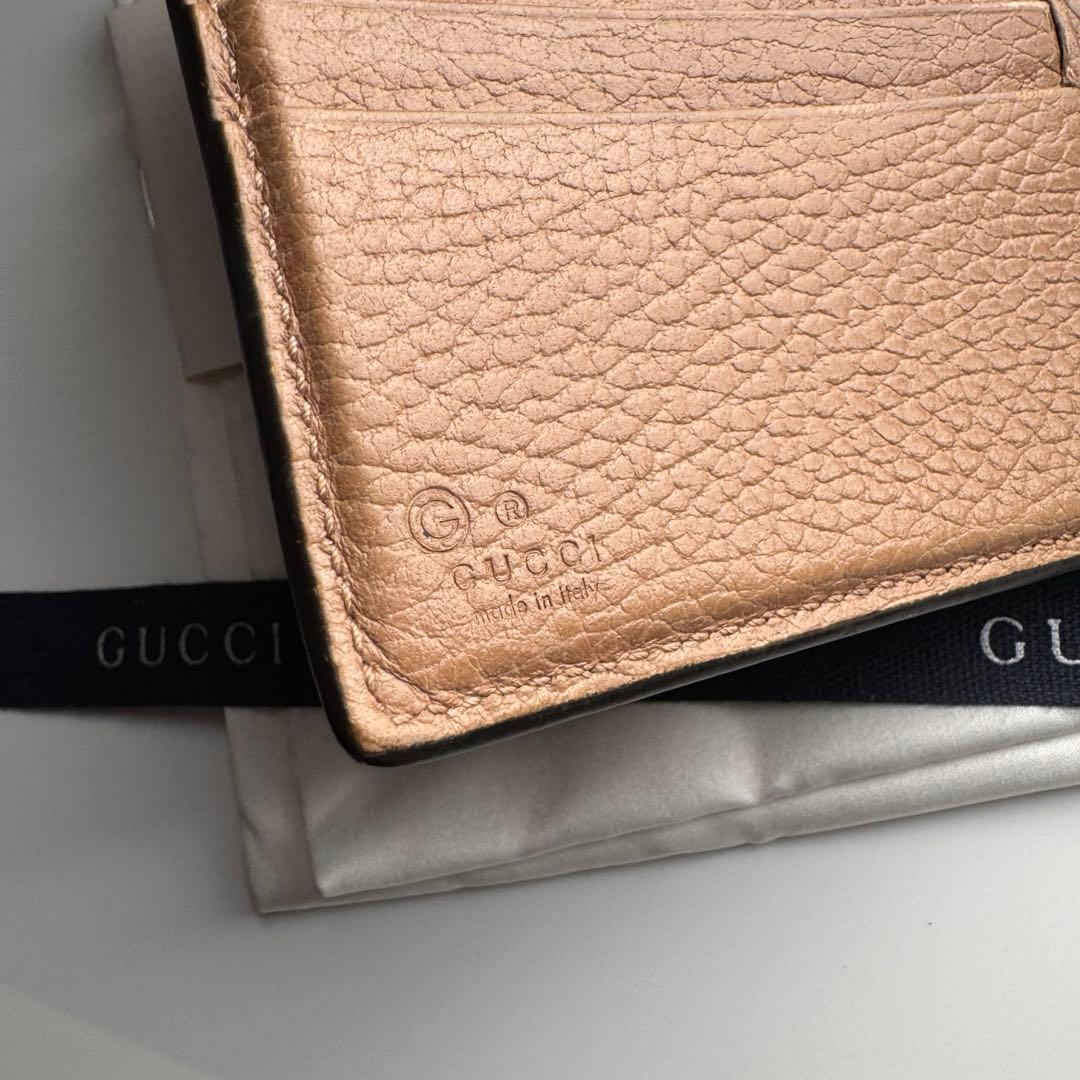 極上美品】 276 GUCCI グッチ インターロッキング 2つ折り 財布 - メルカリ