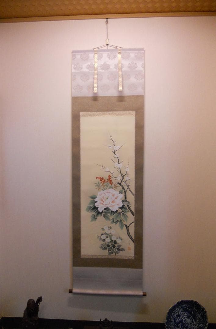 掛け軸 河田雲鳳 『 五帝四季花 』 絹本 希少 軸装 茶道具 掛軸 美品 です