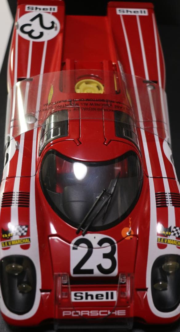 オートアート製 ポルシェ９１７　１９７０ル・マン優勝車　1/18 　中古品