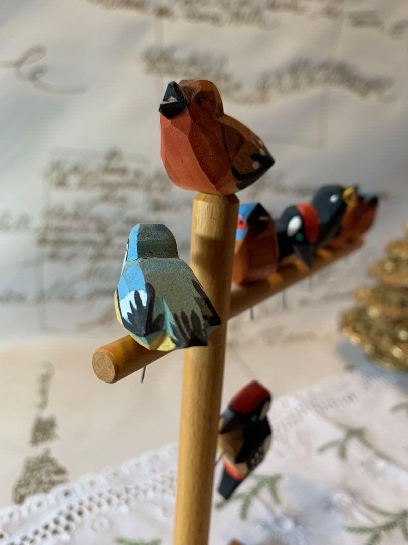 ドイツ製 木製人形 レアなエルツのビンテージの沢山の小鳥の止まり木！