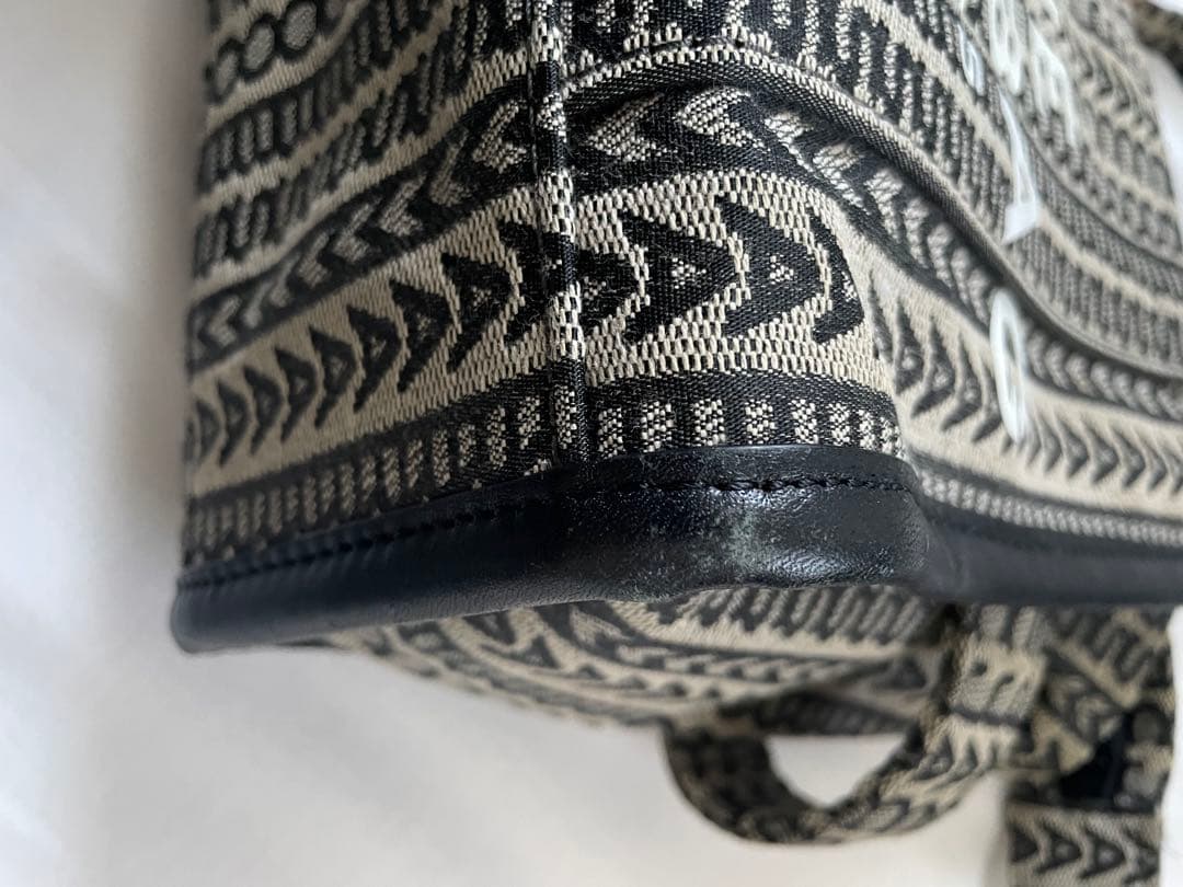 マークジェイコブス　バッグ