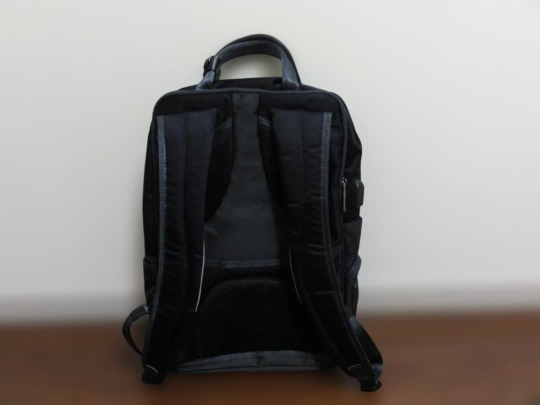 最終値下げ【新品未使用】エースジーン ビジネスリュック 防水機能 A4 2気室