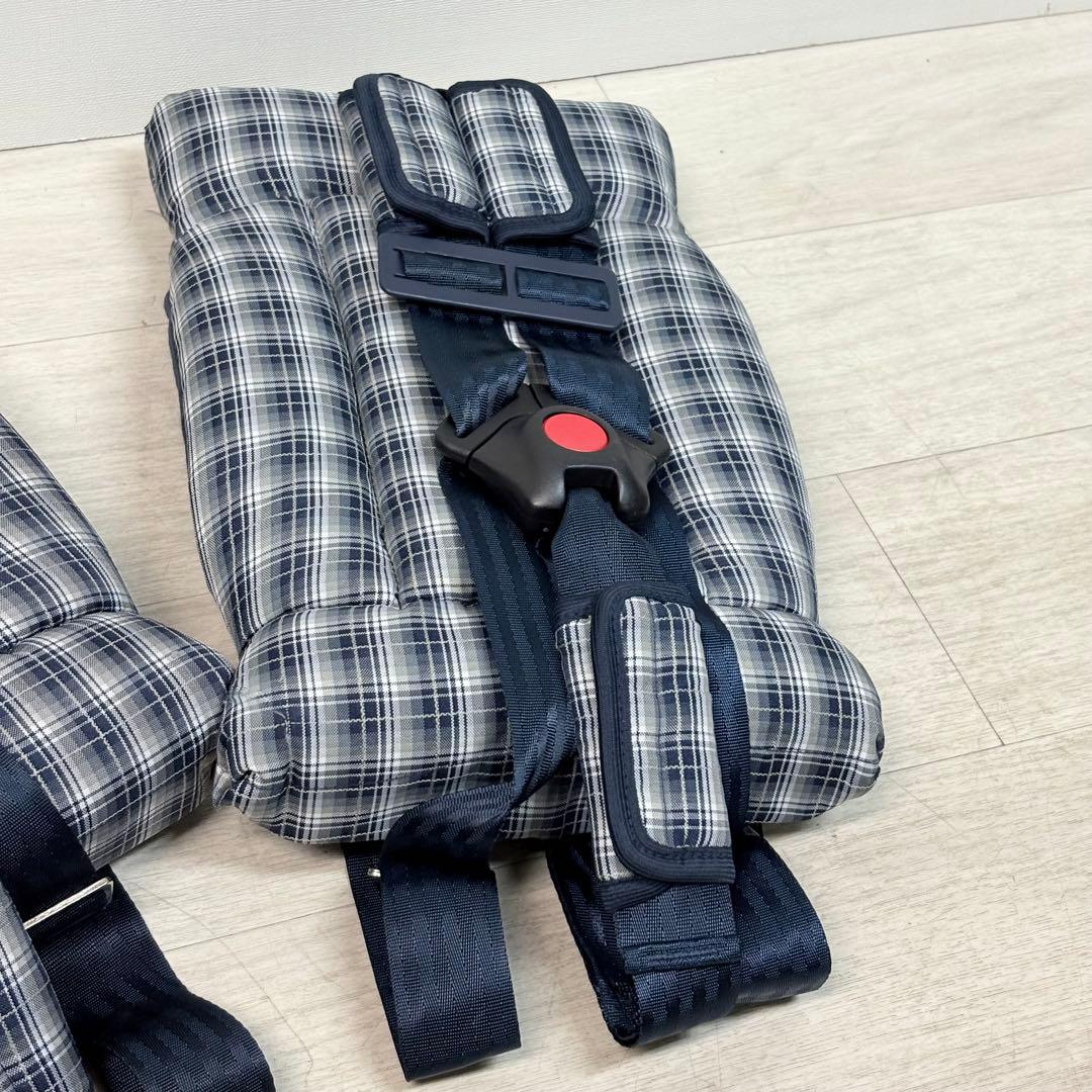 【２個セット】日本育児　トラベルベスト　Safety 1 携帯カーシート