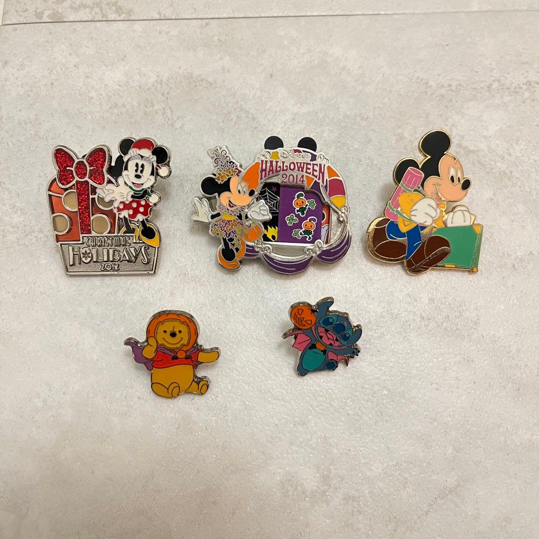 ディズニーピンバッジ 22個 ＋ おまけ - メルカリ