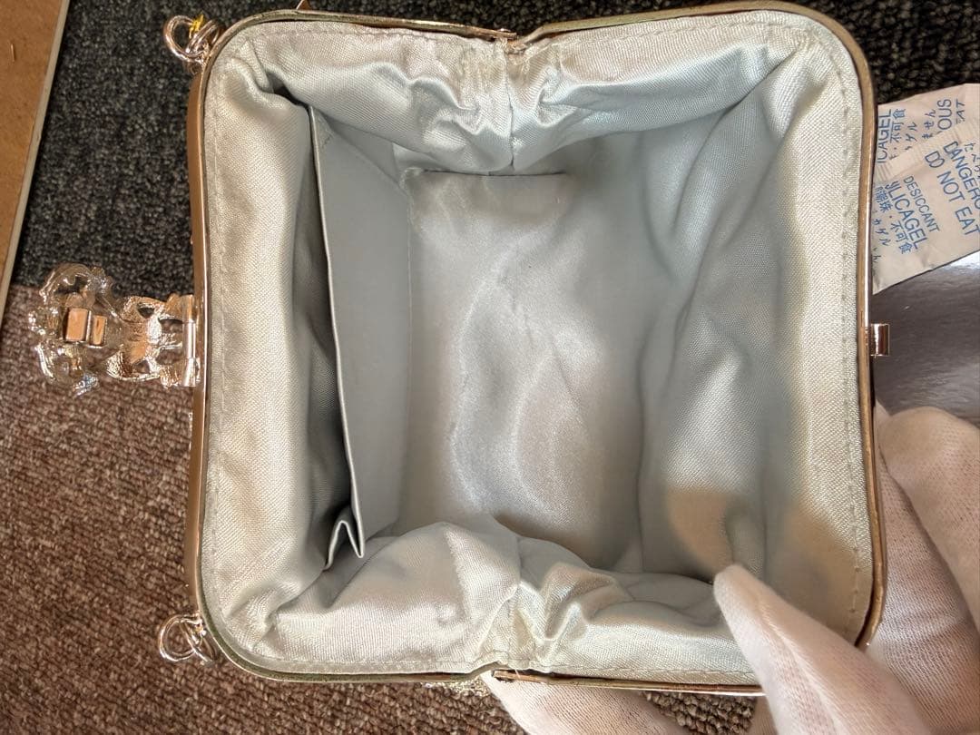 新品未使用 Symphonie 高級ラインストーン パーティーバッグ シルバー