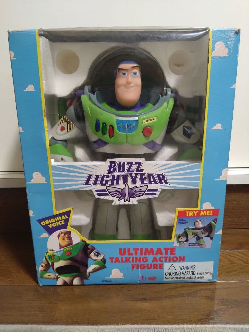 箱付き、初代バズライトイヤー！英語バージョン！清掃、電池交換済！ 箱付き、初代バズライトイヤー！英語バージョン！清掃、電池交換済