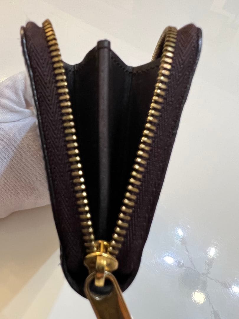 Louis Vuitton アラマント・ボルドーケース