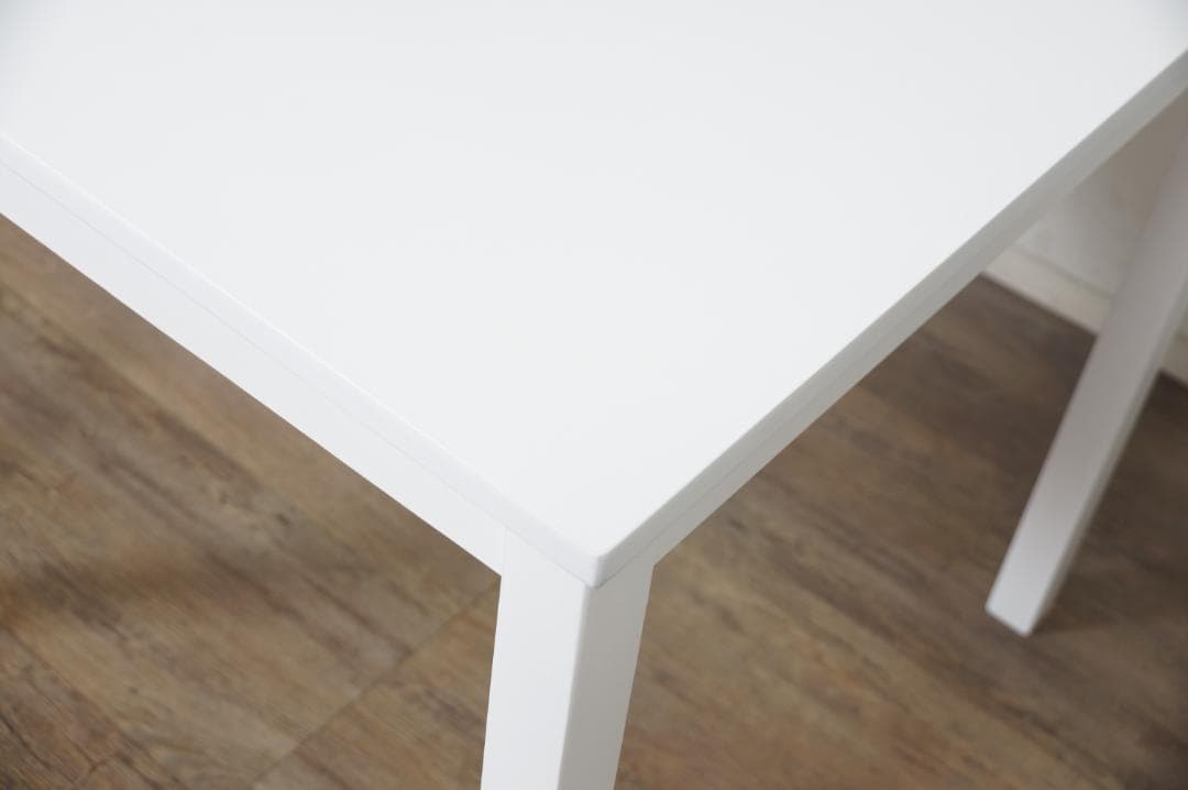 【新品・未使用】　ダイニングテーブル　75×75　ホワイト