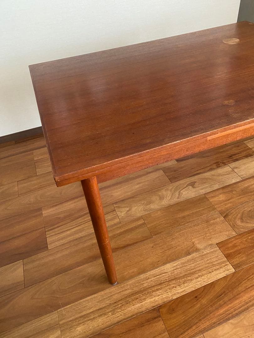 【送料込】【難あり】北欧ビンテージのテーブル