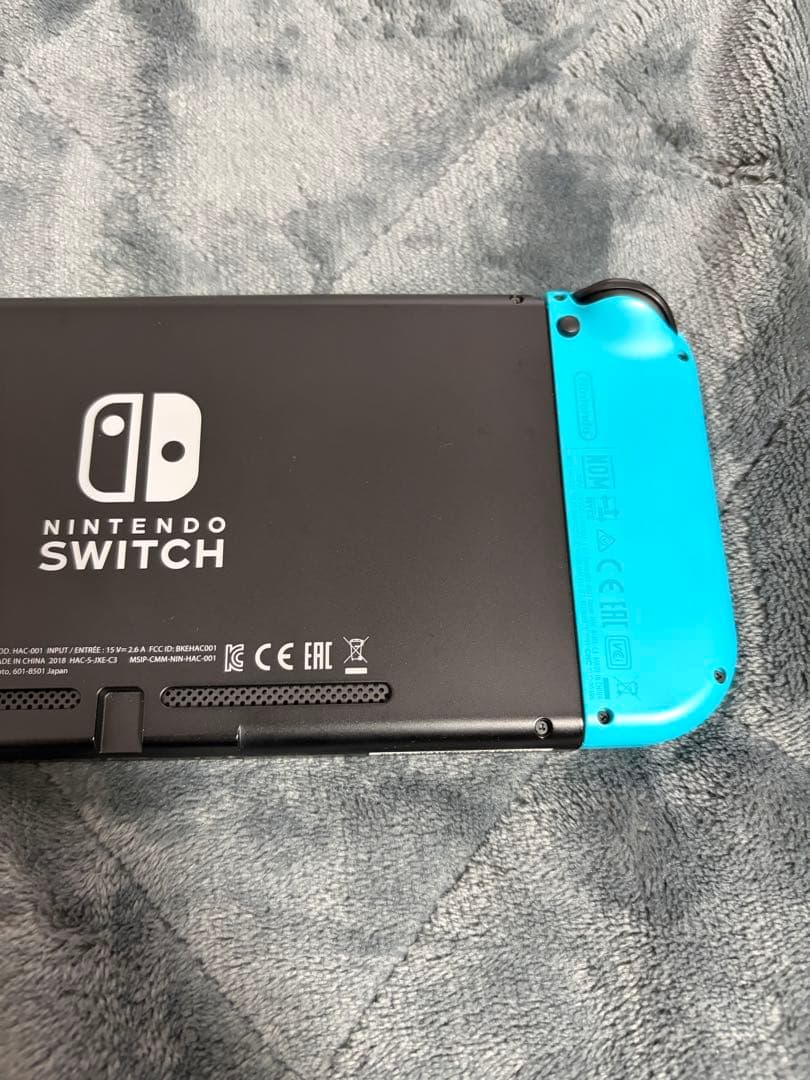 Nintendo Switch本体　中古
