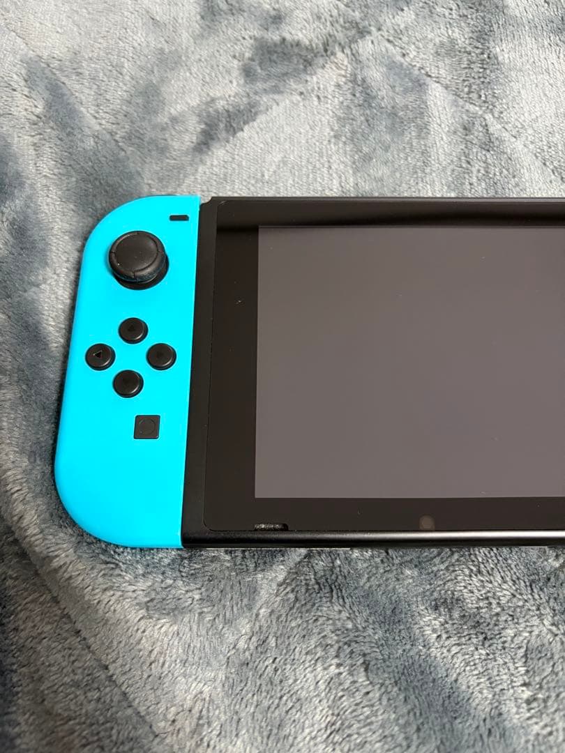 Nintendo Switch本体　中古