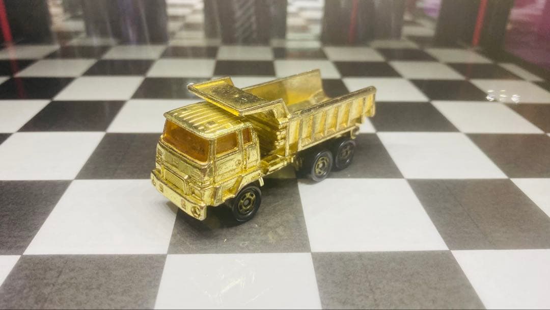 【超レア】トミカ 21世紀計画ビッグプレゼント いすゞオフロードダンプ金メッキ いすゞオフロードダンプ 金メッキ トミカ21世紀計画オリジナルトミカ