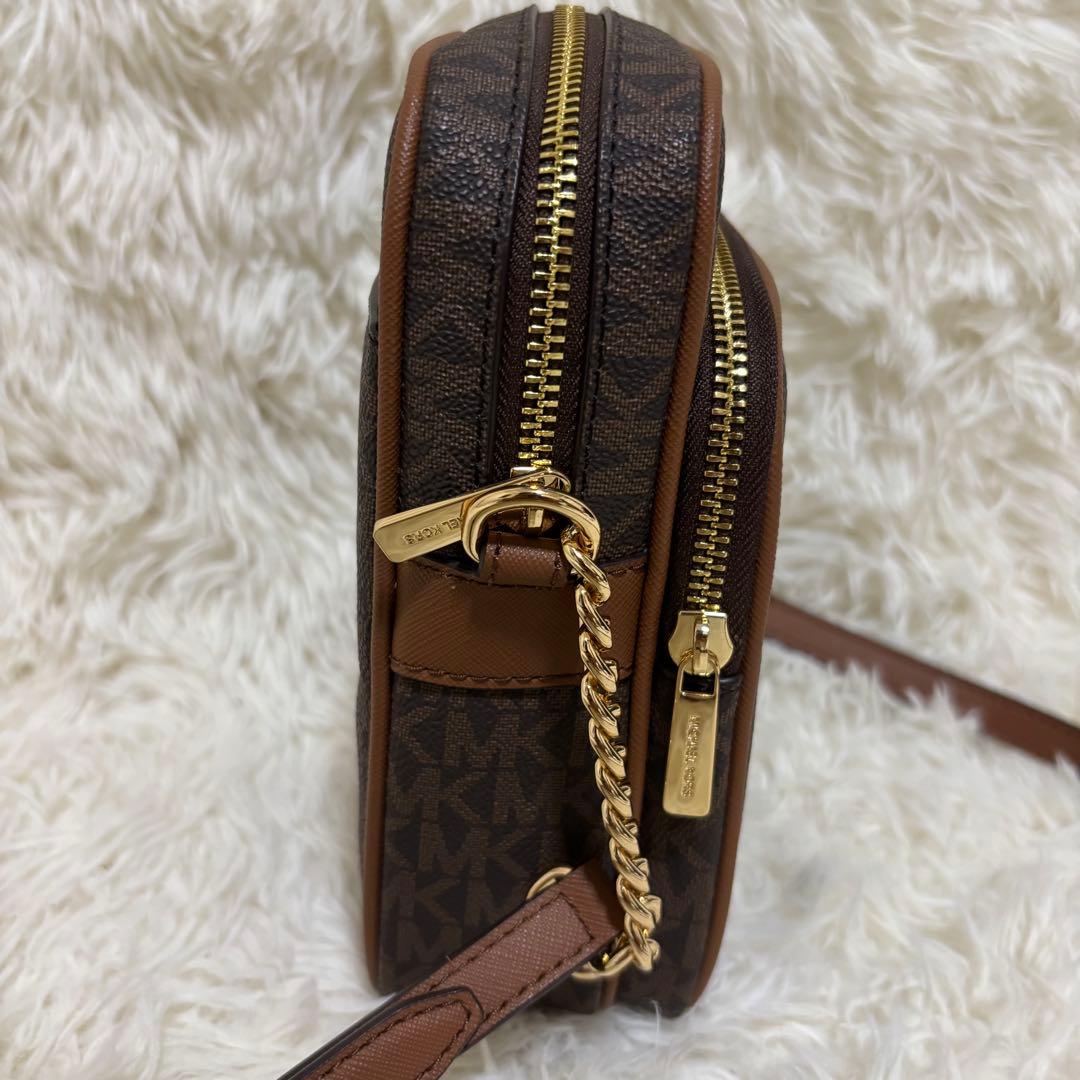 ✨未使用級　マイケルコース　ショルダーバッグ カメラバッグ 肩掛け　ブラウン