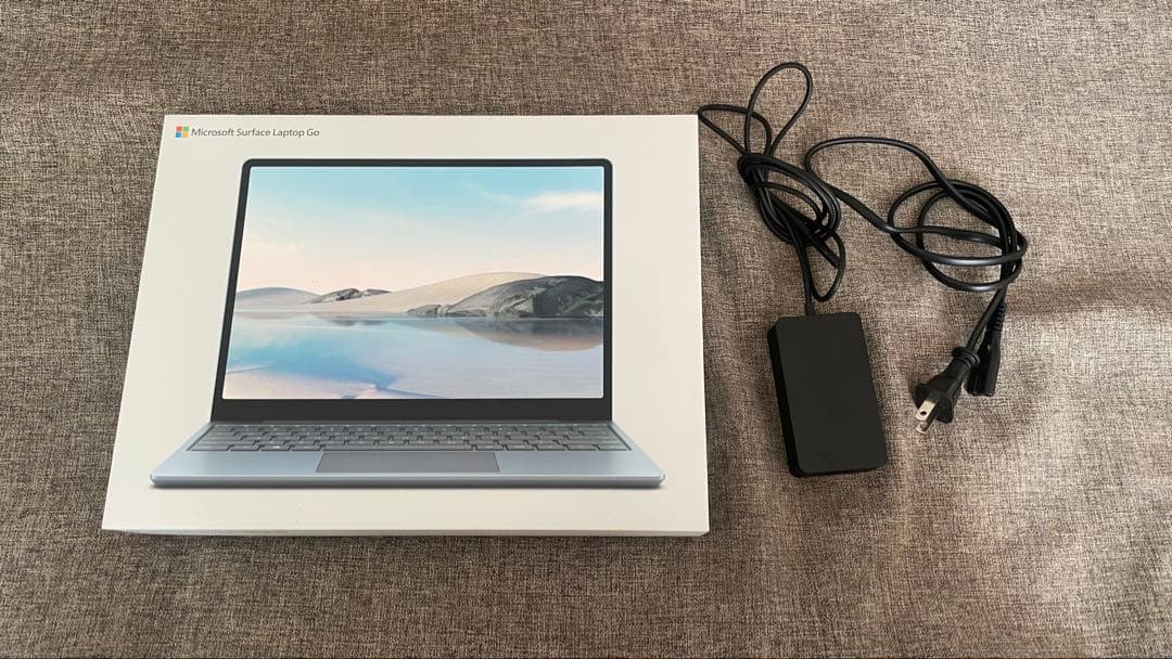 Microsoft Surface Laptop go アイスブルー