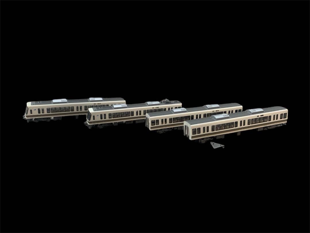 Nゲージ KATO 10-435 221系　4両基本セット