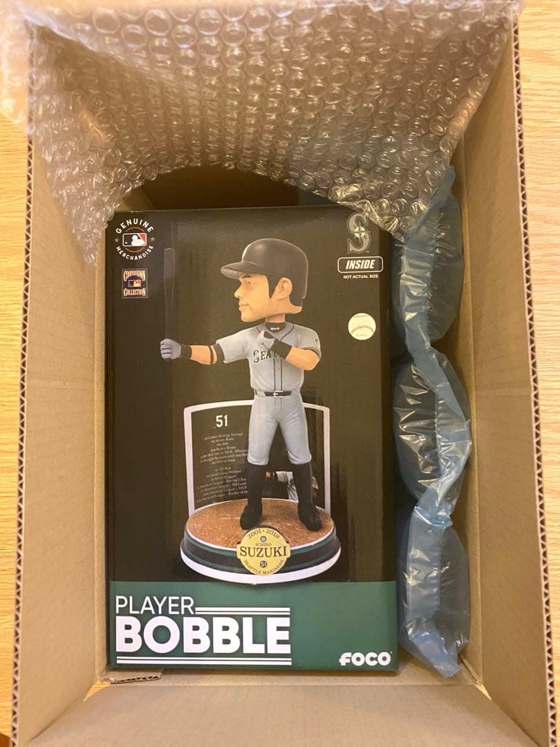 イチロー MLB公式ボブルヘッド（記念台座付）未開封 世界限定3000個
