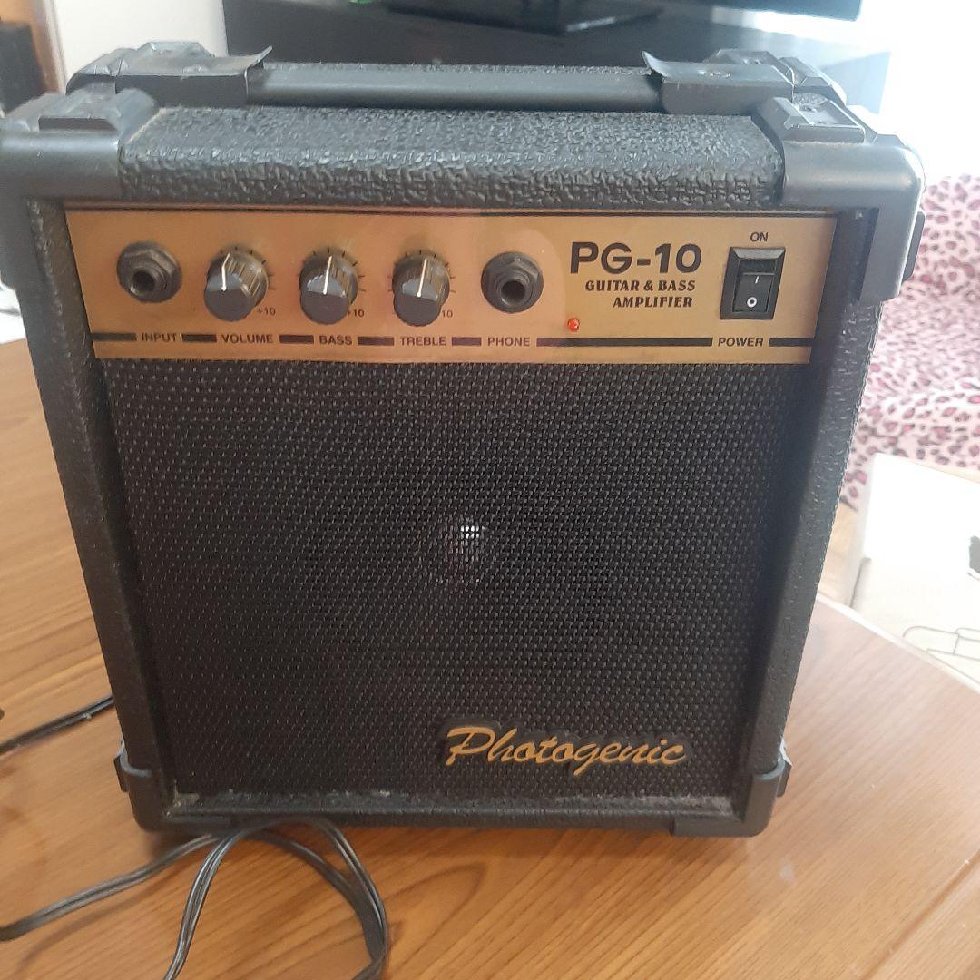 エレキギターST16とPG-10 ギター＆ベースアンプ