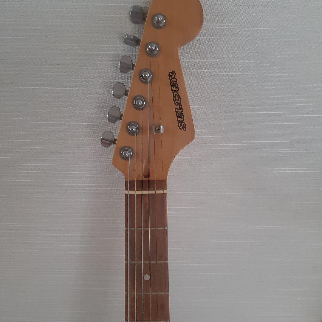 エレキギターST16とPG-10 ギター＆ベースアンプ