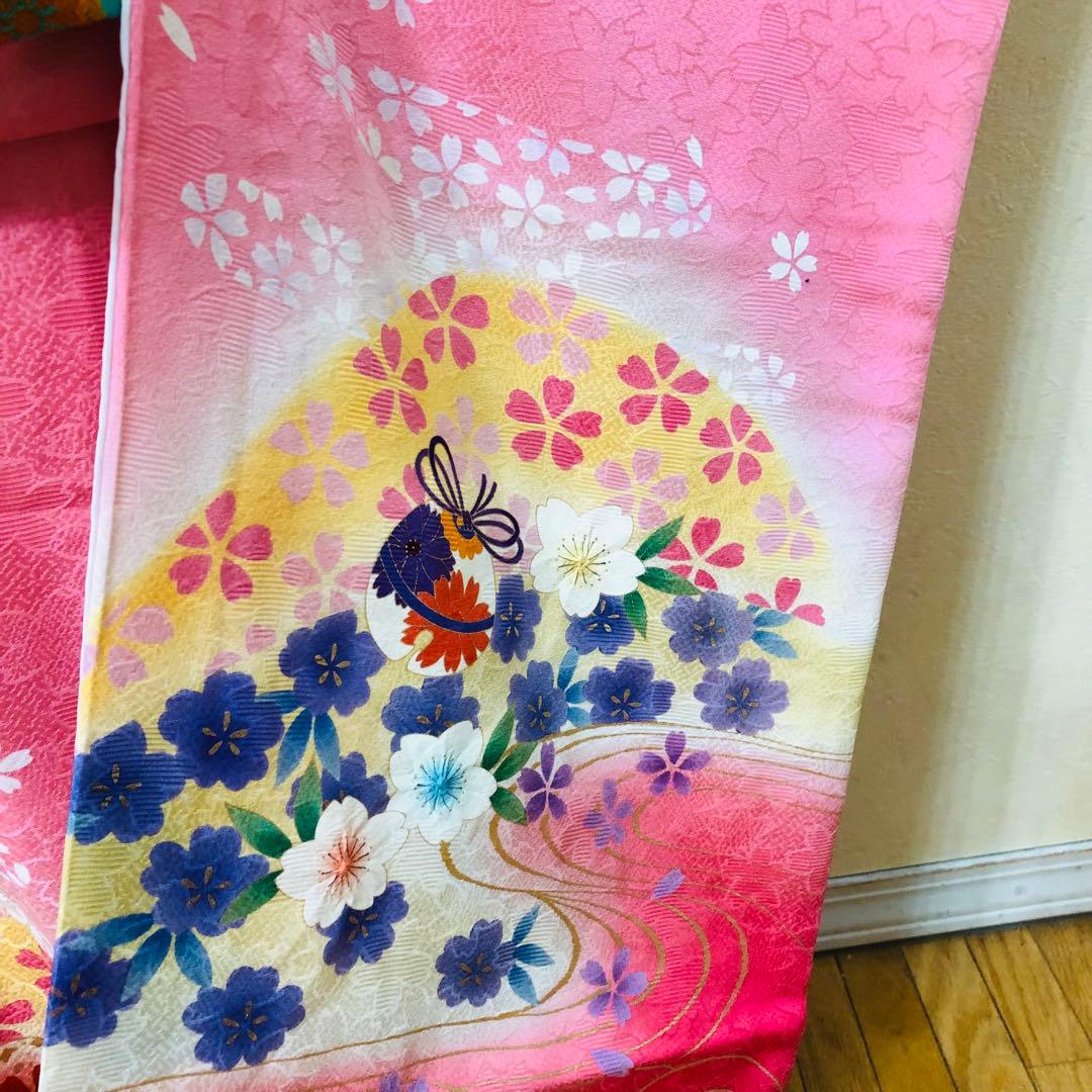 七五三7歳正絹‼️人気ピンク暈し手毬花々煌びやか際立つ⭐︎安心フルセット銘品