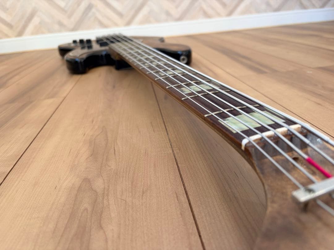 Squier Affinity Jazz Bass V カスタム品 ダンカン搭載 - メルカリ