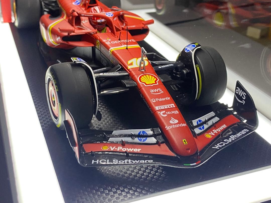 1/18 F1ブラーゴ フェラーリSF-24 C.ルクレール×LED照明ケース 1/18 F1
