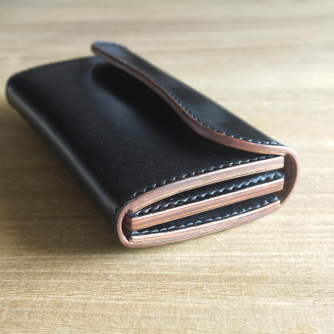 ヌメ革　栃木レザー　サドルレザー　赤タグ付き　ロングウォレット　三つ折り　黒