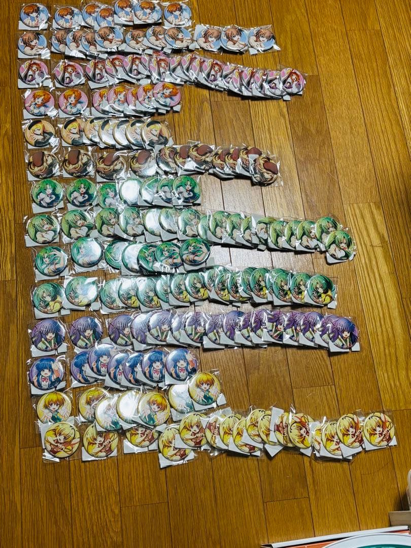 新品　ひぐらし　くじ　缶バッジ　154点　まとめ売り　大量　梨花　レナ　詩音