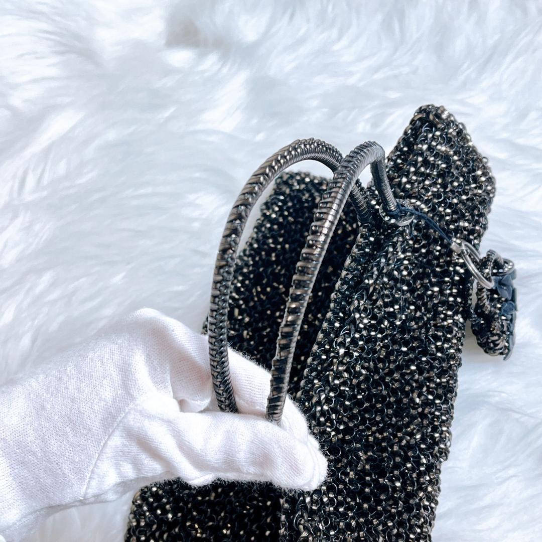 美品　アンテプリマ チャーム付き ワイヤーバッグ スクエア ブラック