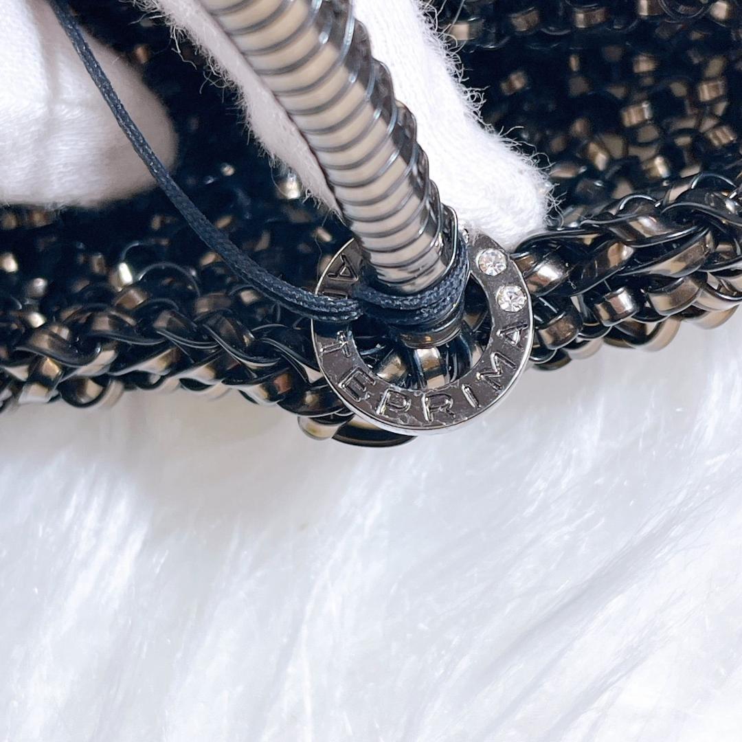 美品　アンテプリマ チャーム付き ワイヤーバッグ スクエア ブラック