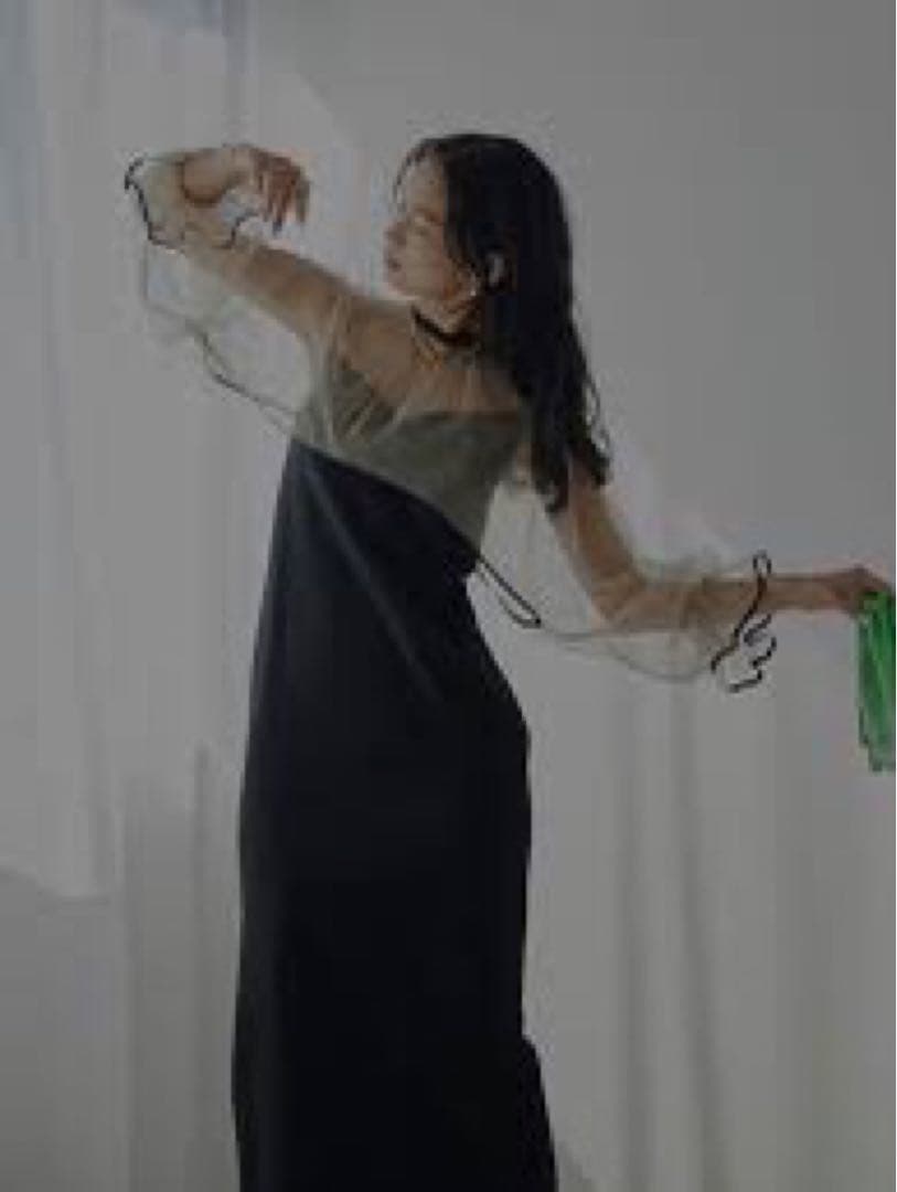 MANY WAY TULLE VEIL DRESS