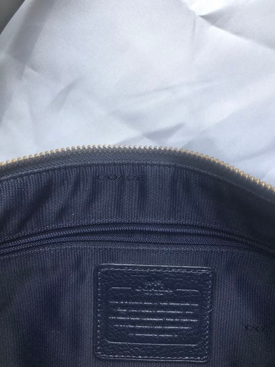 ブランドCOACH(コーチ) ショルダーバッグ ネイビー