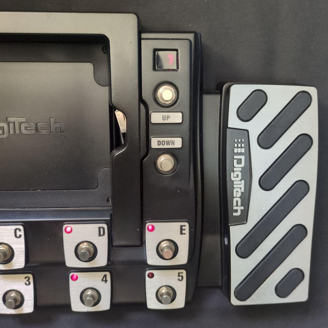 ギター DigiTech iPB-10 PROGRAMMABLE PEDALBOARD