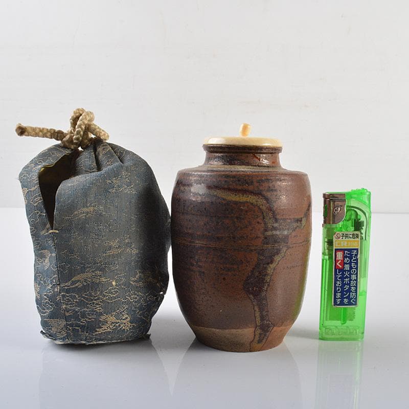 茶道具　瀬戸焼　古瀬戸　肩衝茶入　仕覆付　時代箱　M　R6265